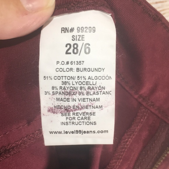 Burgundy Vegan Leather fake leather 28 level 99 - Picture 8 of 8